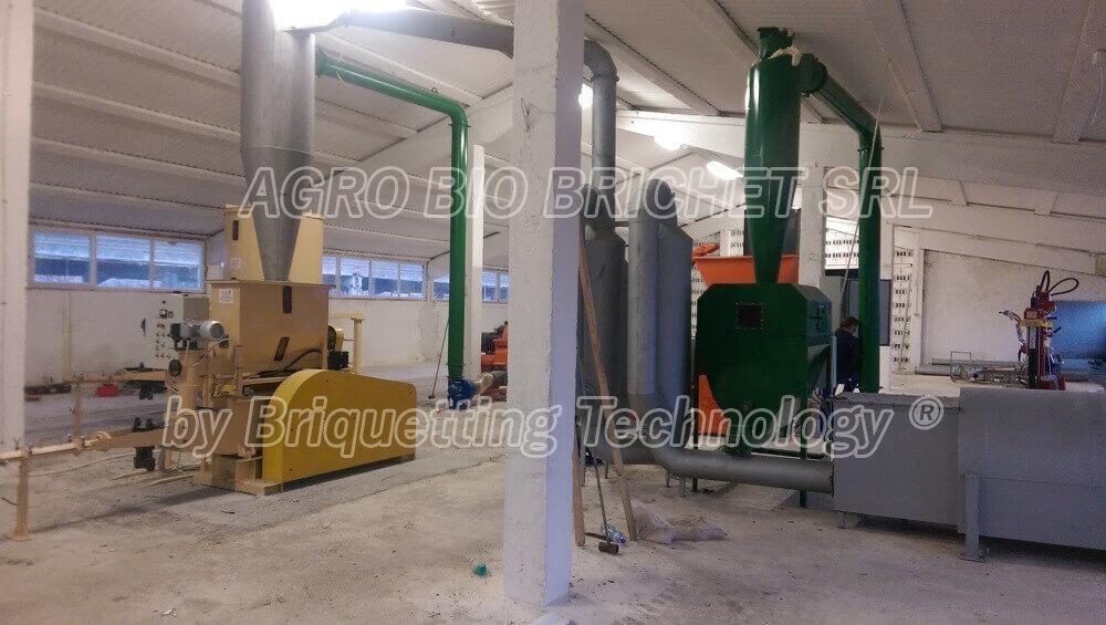 Briquetting line in Cernesti