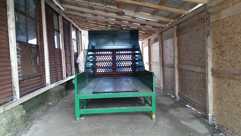 Straw briquetting press in Gorneni