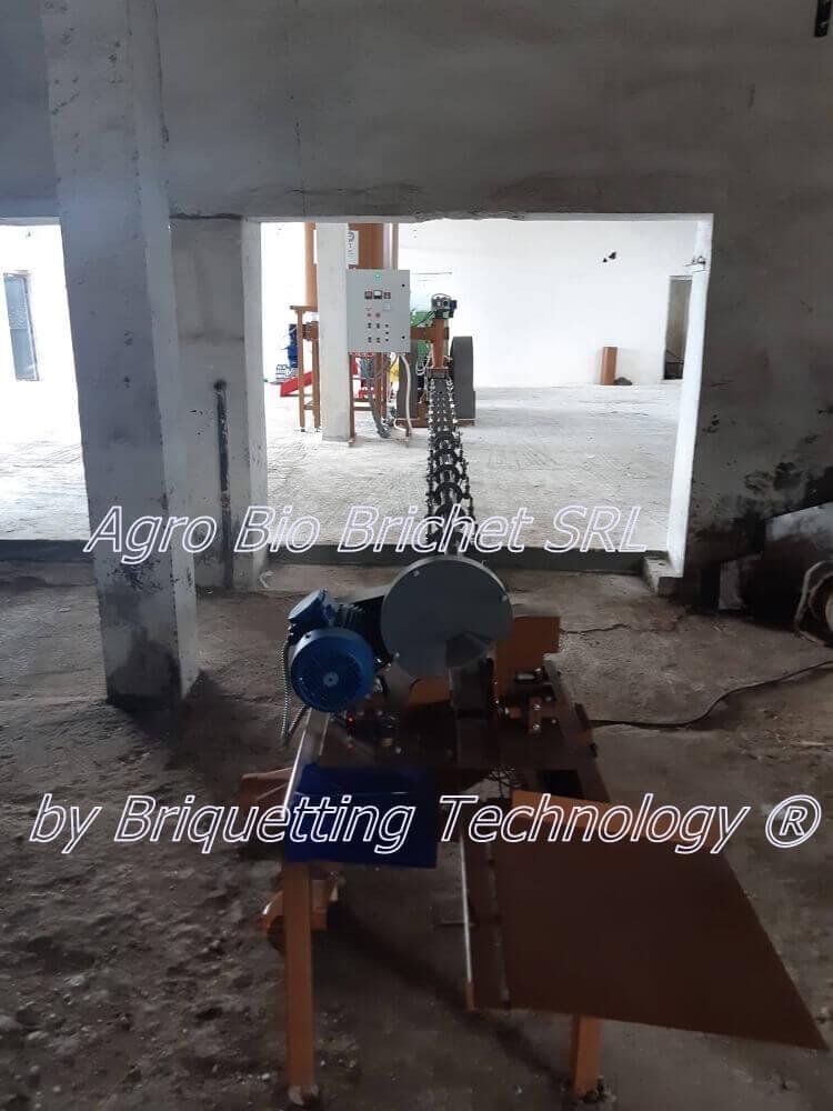 Briquetting line 150-200 kg/h Caldararu Arges