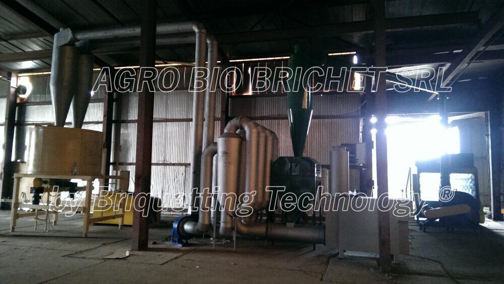 Straw chopper in Faraoani