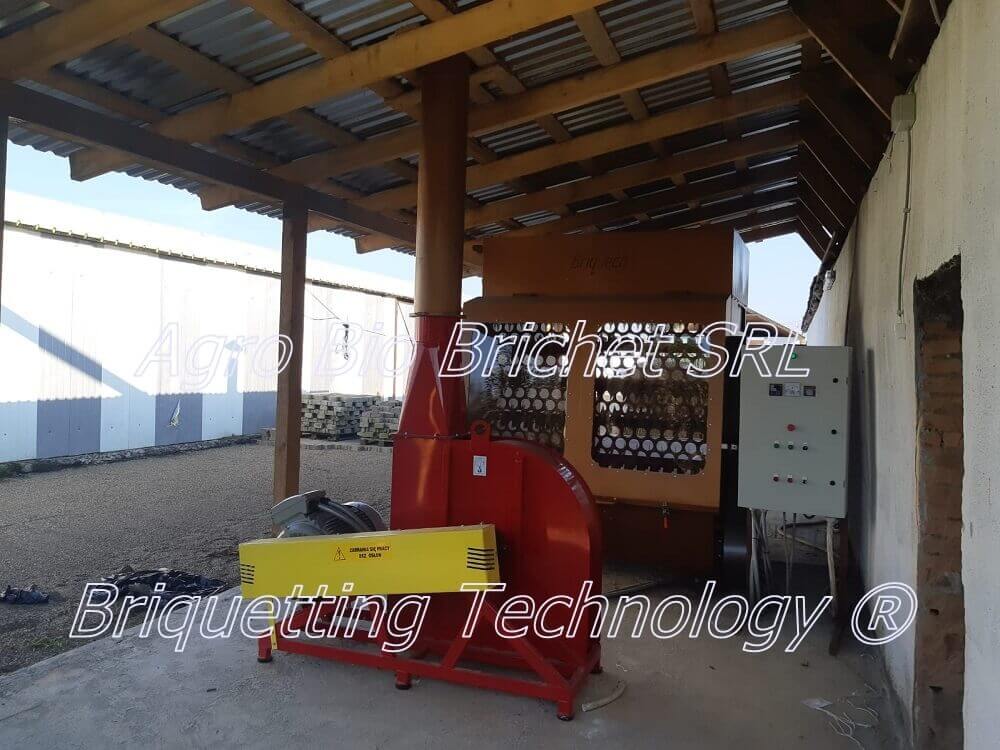 Briquetting line for producing 600 kg/hour straw briquettes in Cerghizel