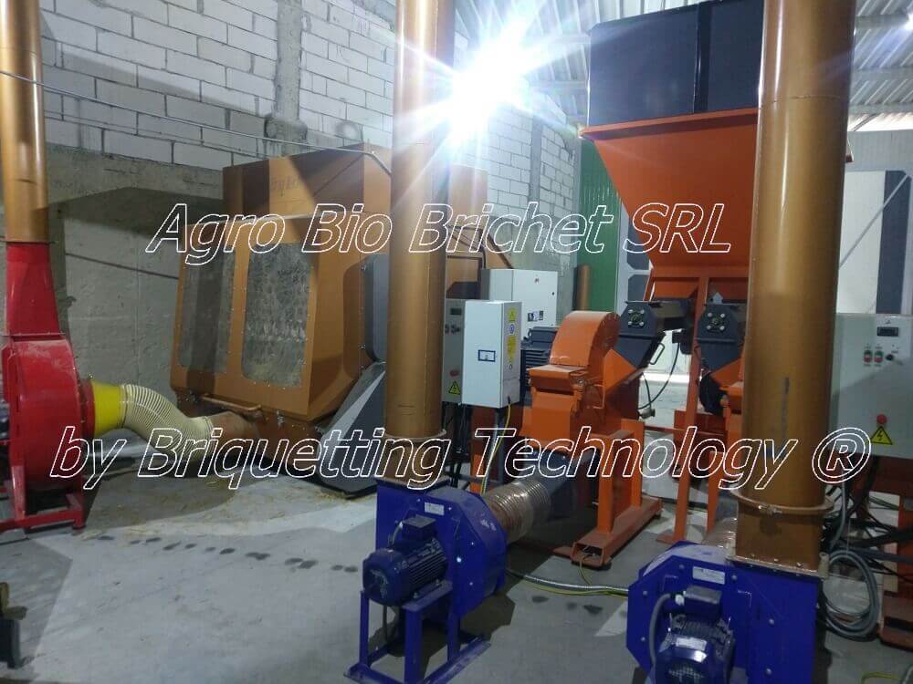 Chopping machinery for branches and straw bales