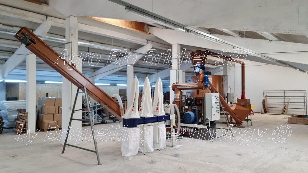 Pelletizing line for straw and alfalfa in Cenei